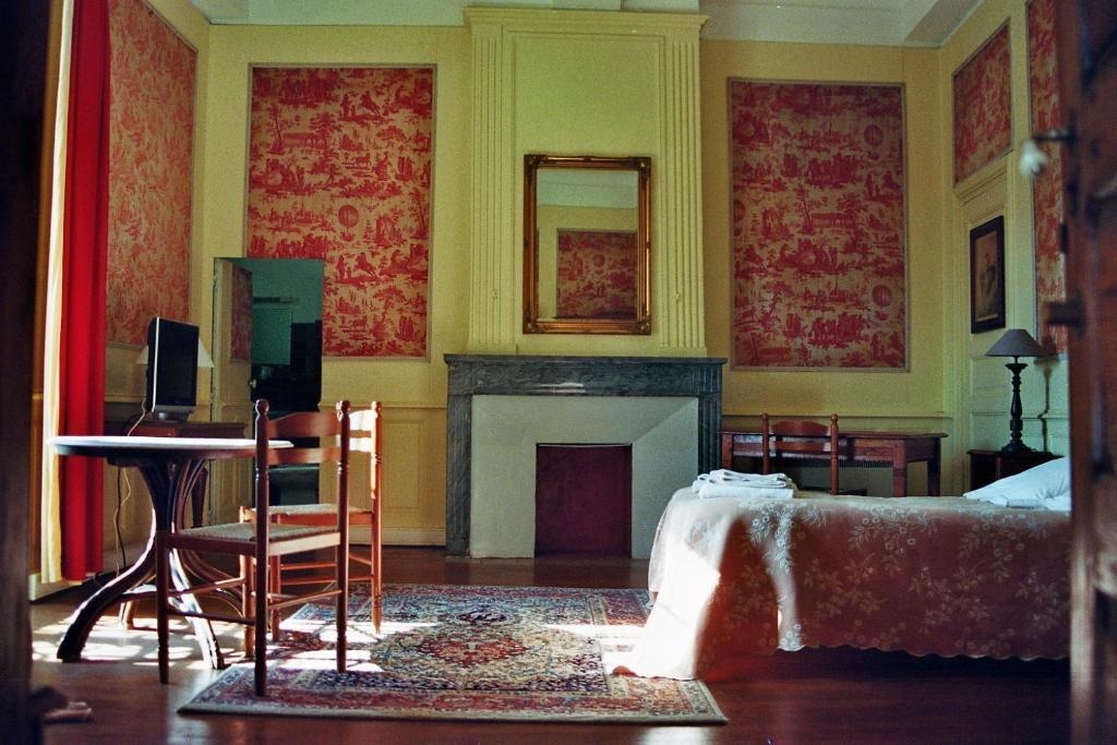 Hotel Du Chateau De Cabrieres แซ็ง-ฌอง-ดู-การ์ ห้อง รูปภาพ